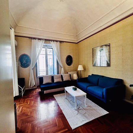 Gli Appartamenti Di Agata Catania Luaran gambar